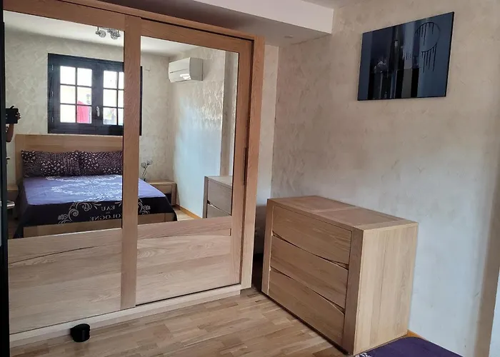 דירה Rene Saint-Génis